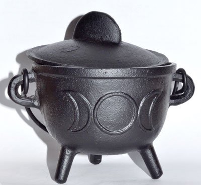 (image for) 5" Cast iron cauldron w/ lid Triple Moon